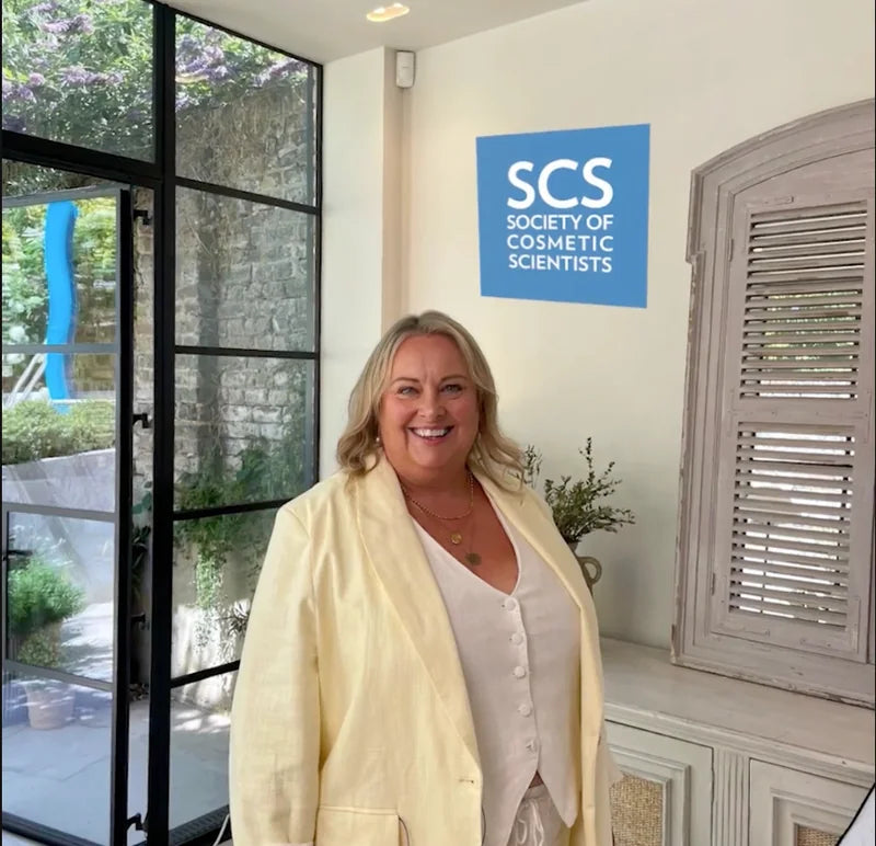 Une experte de la Society of Cosmetic Scientists